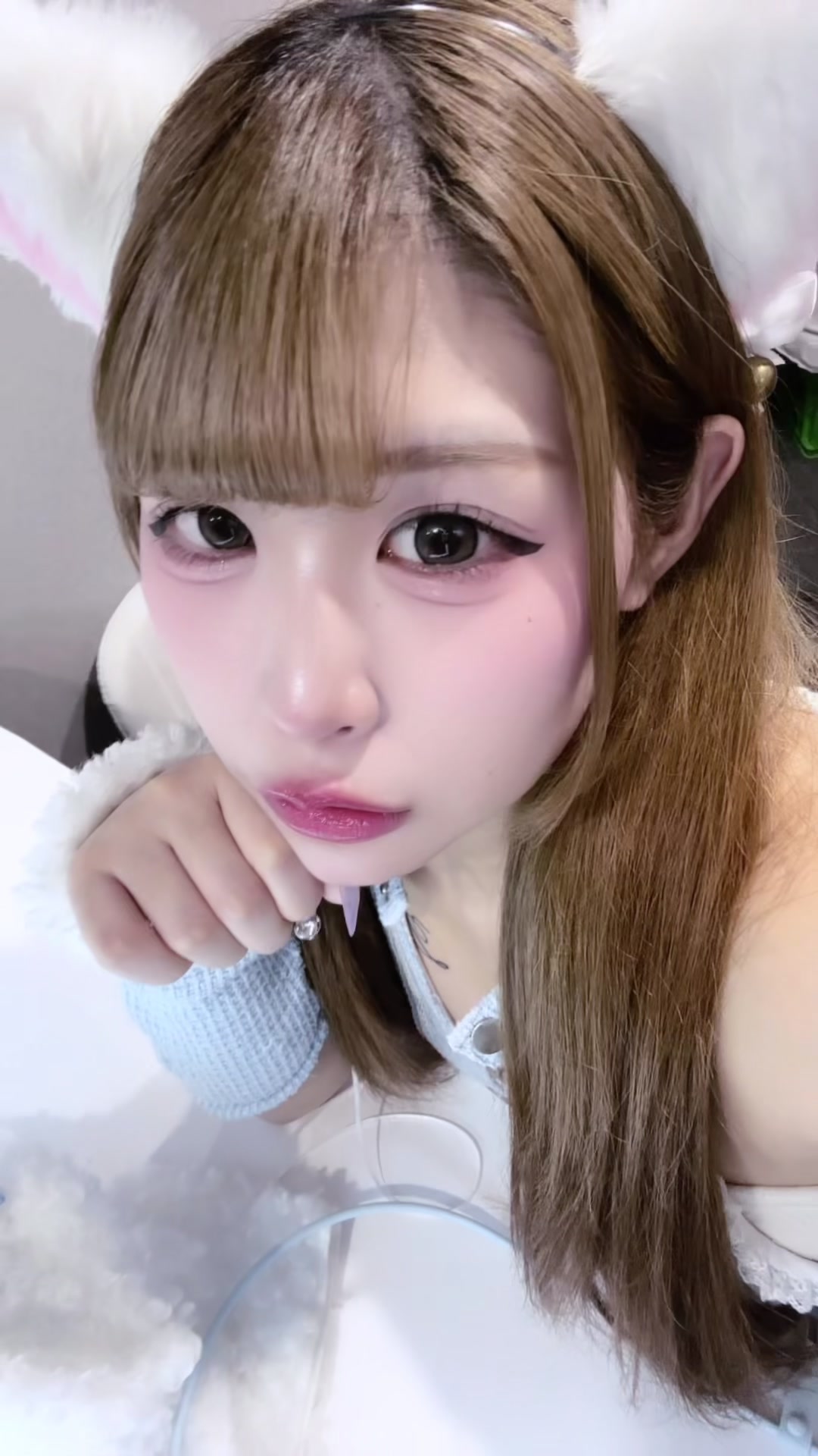 @かいにゃ