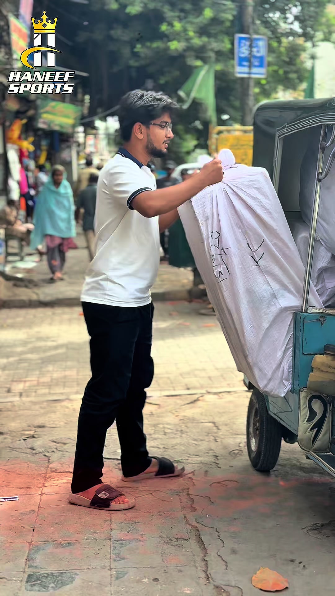 @HANEEF SPORTS PAKISTAN 🇵🇰