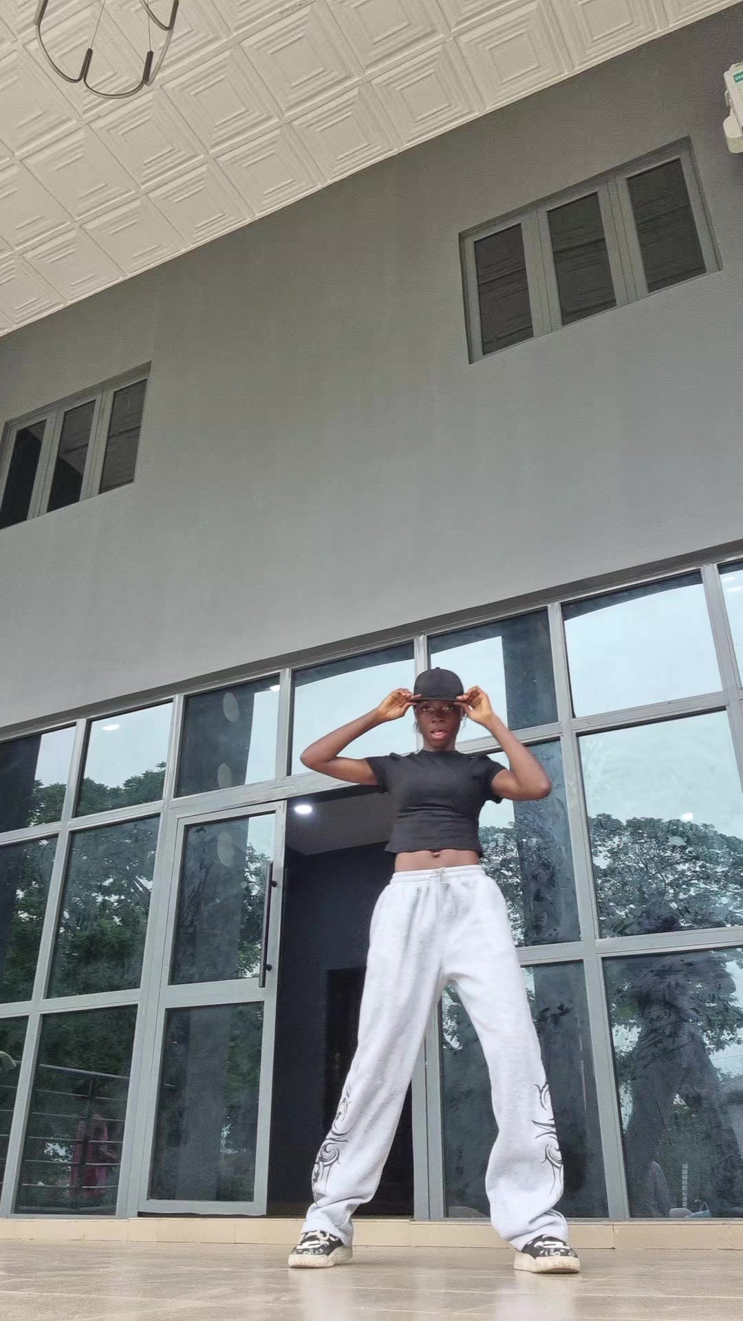 @Nina Kai