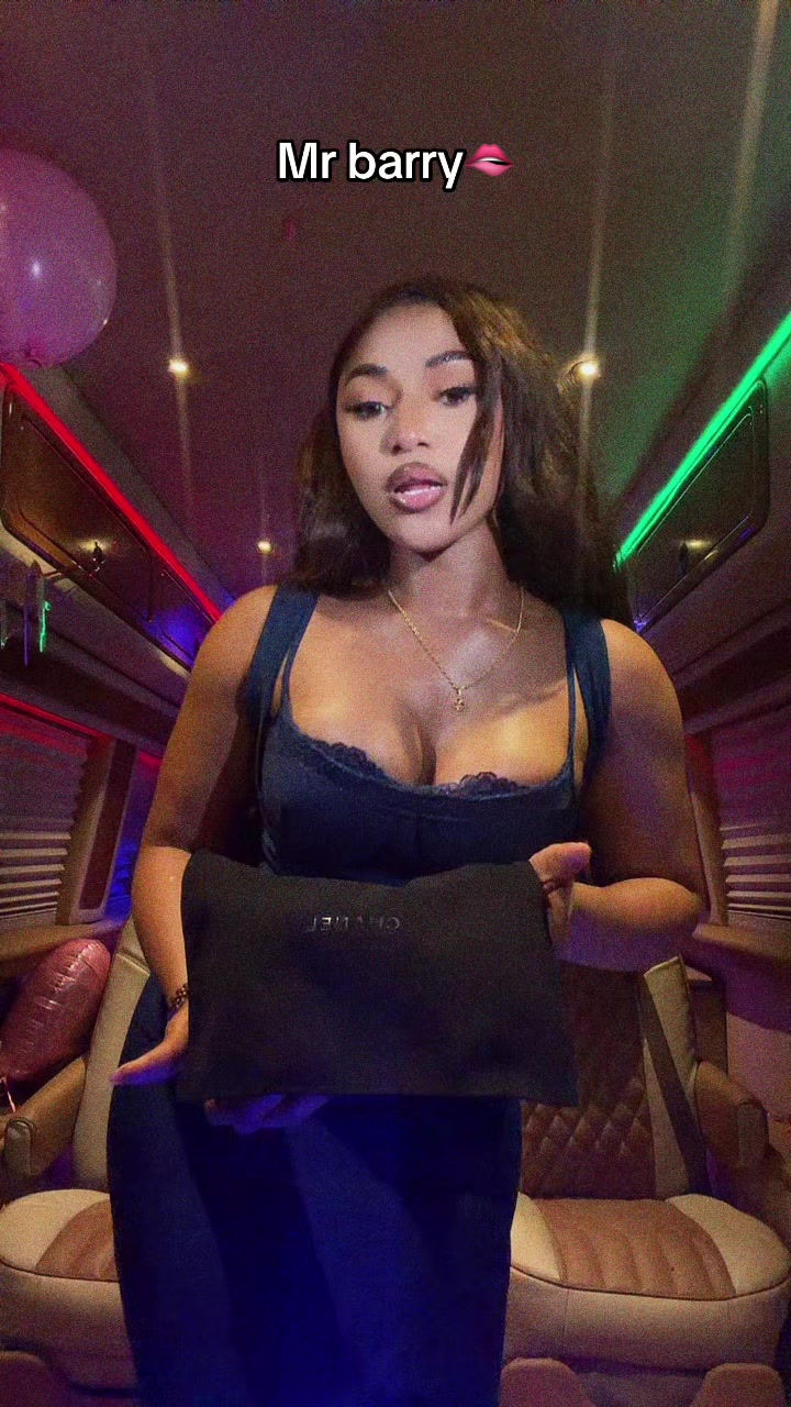 @Batife Bentley 💅🏻🧕💕