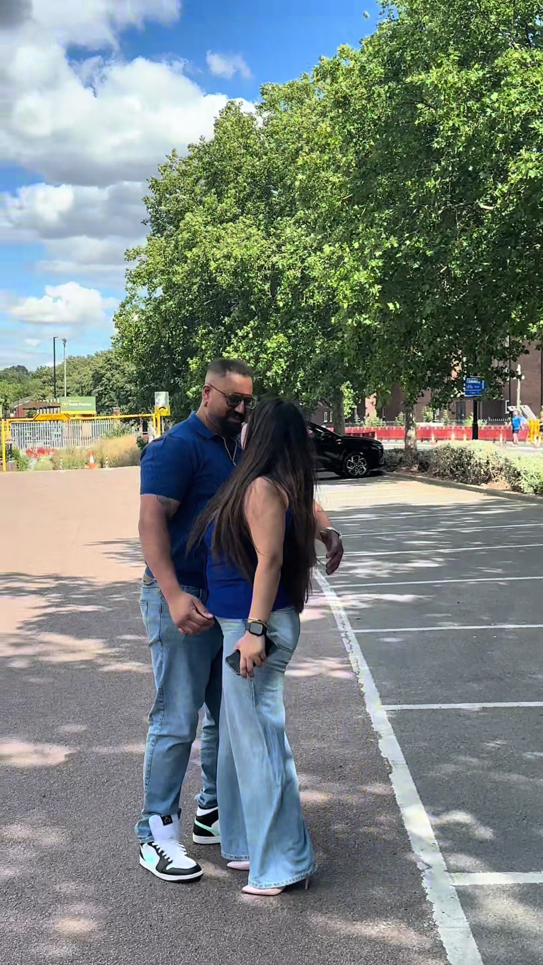 @Simarcheema | LONDON CREATOR