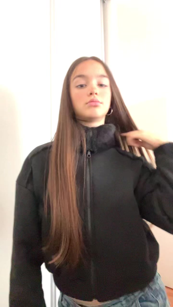 @jaz_sturba