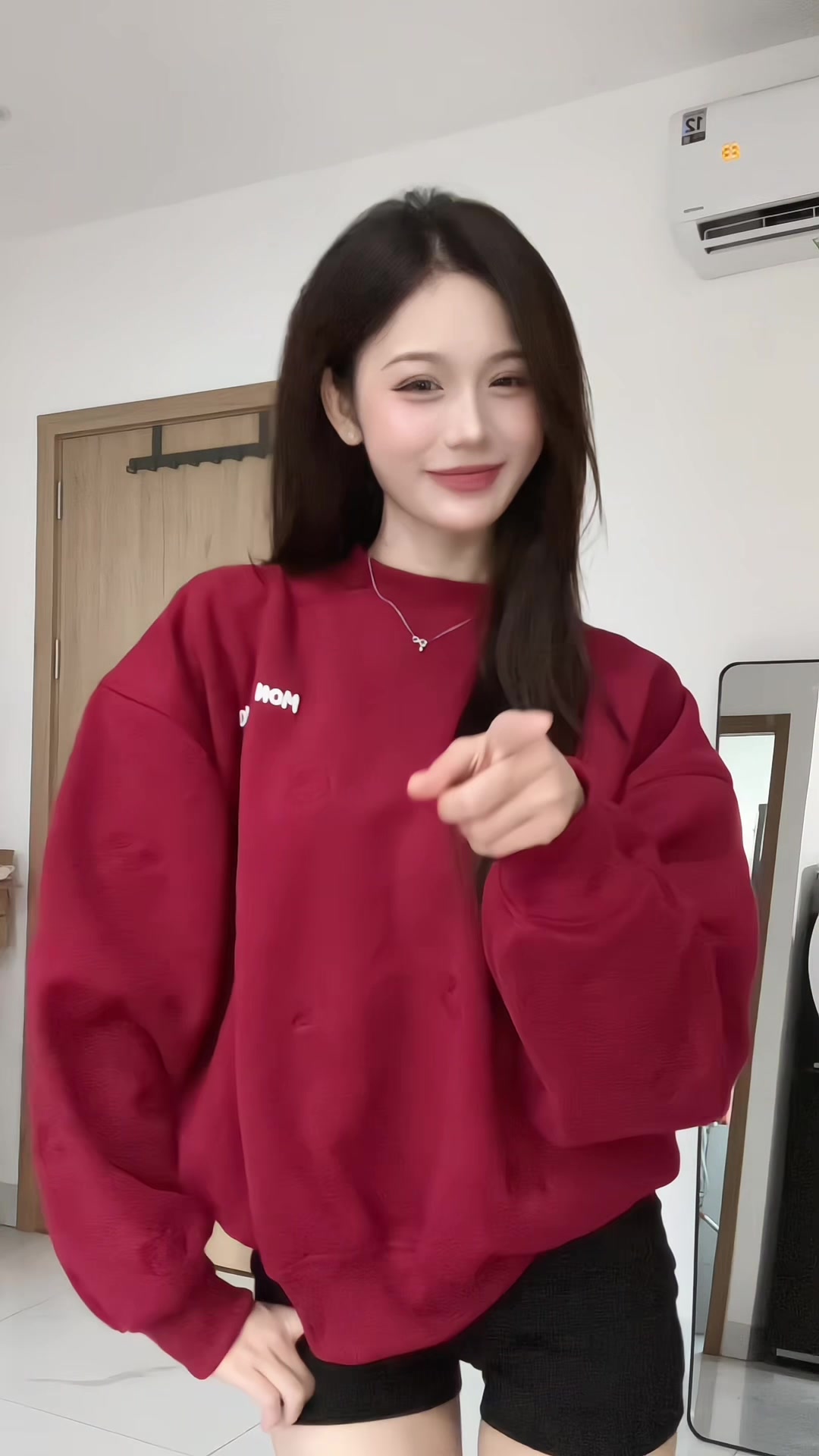 @Trân