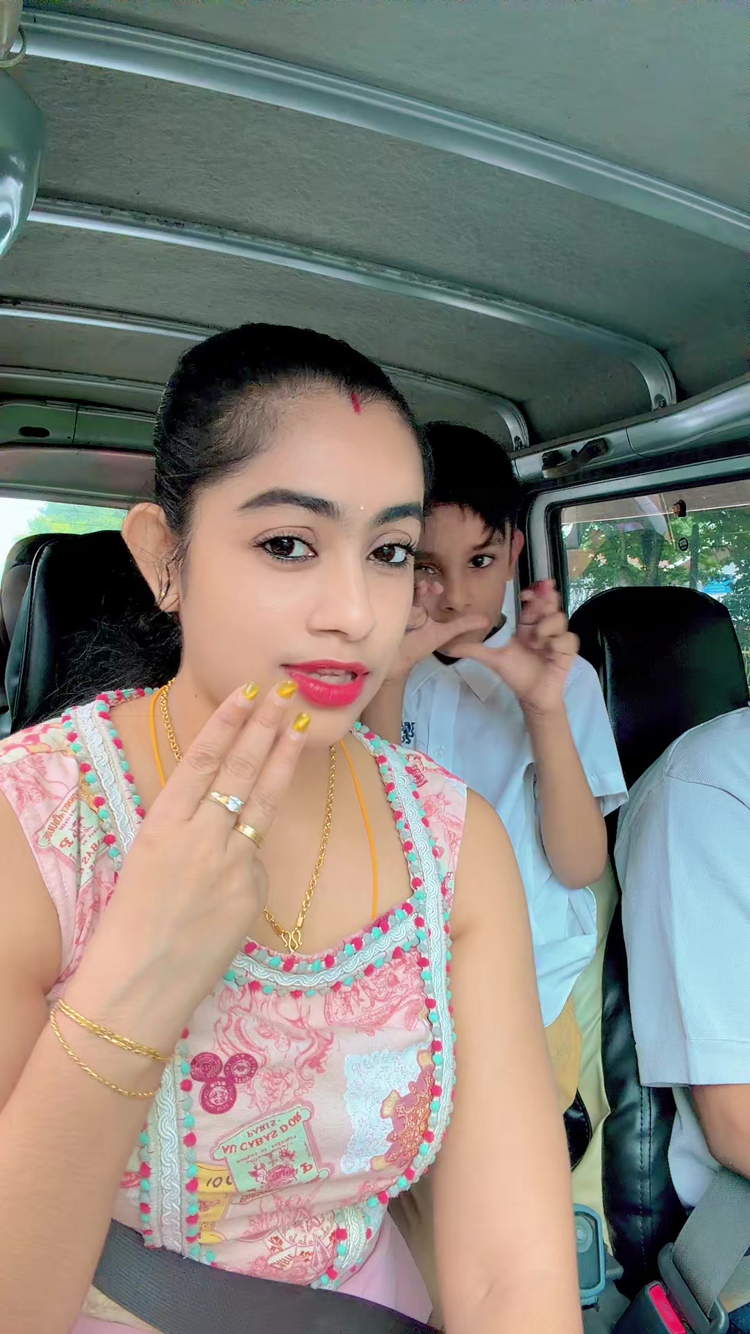 @Mallikalily
