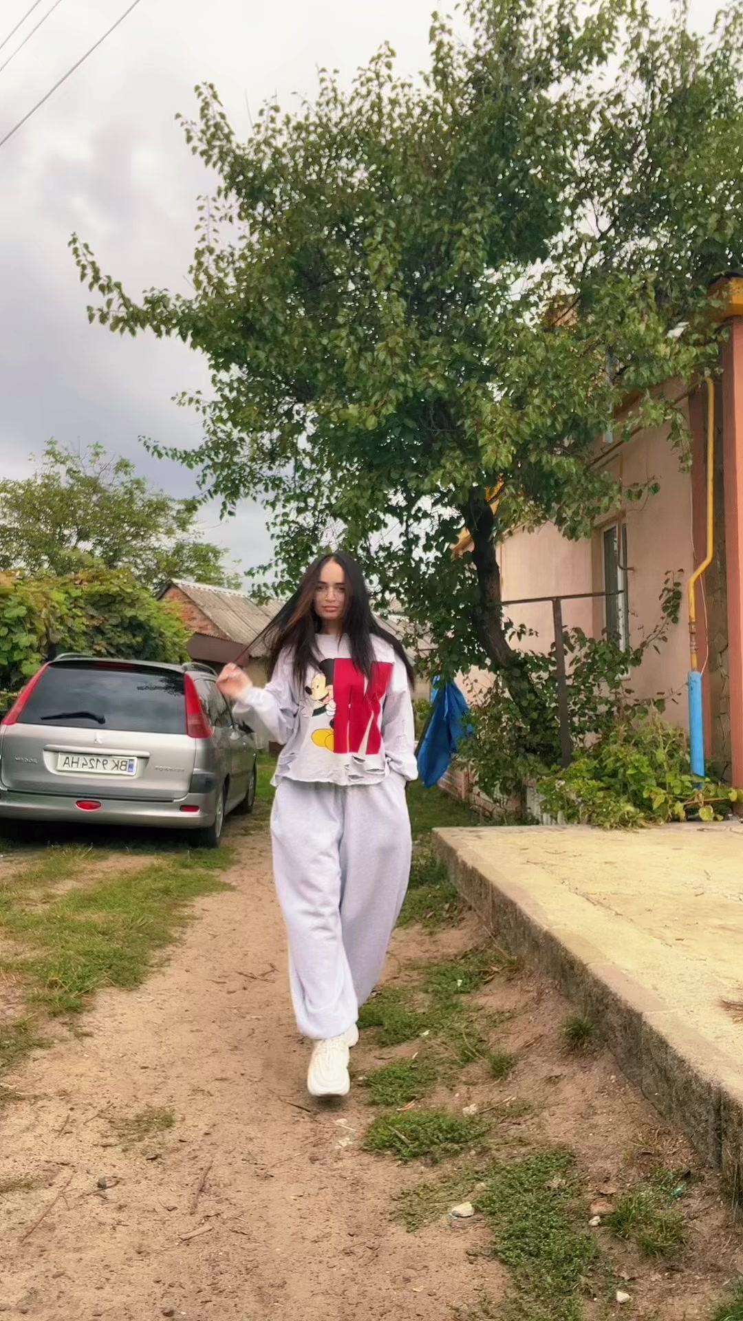 @Оленка _зміючка