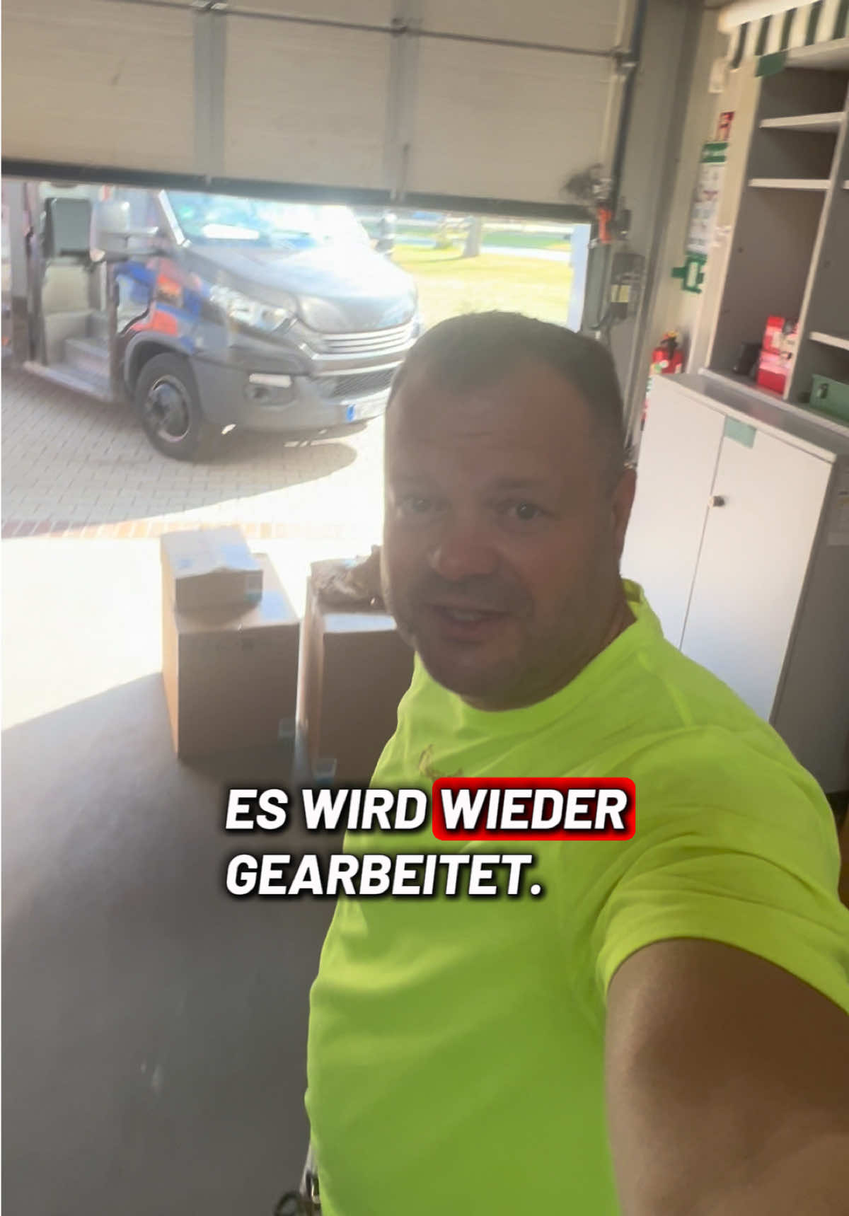 @DieArbeitsBekleidung.de