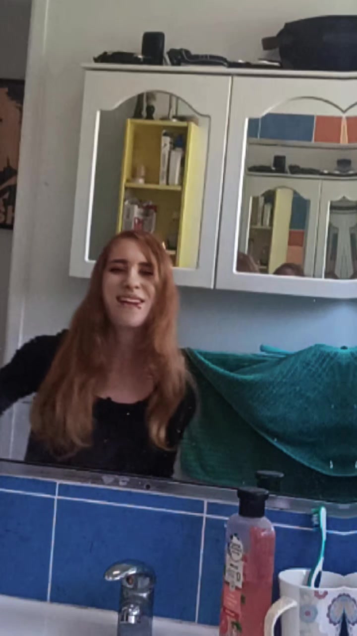 @Lilsparkledevil