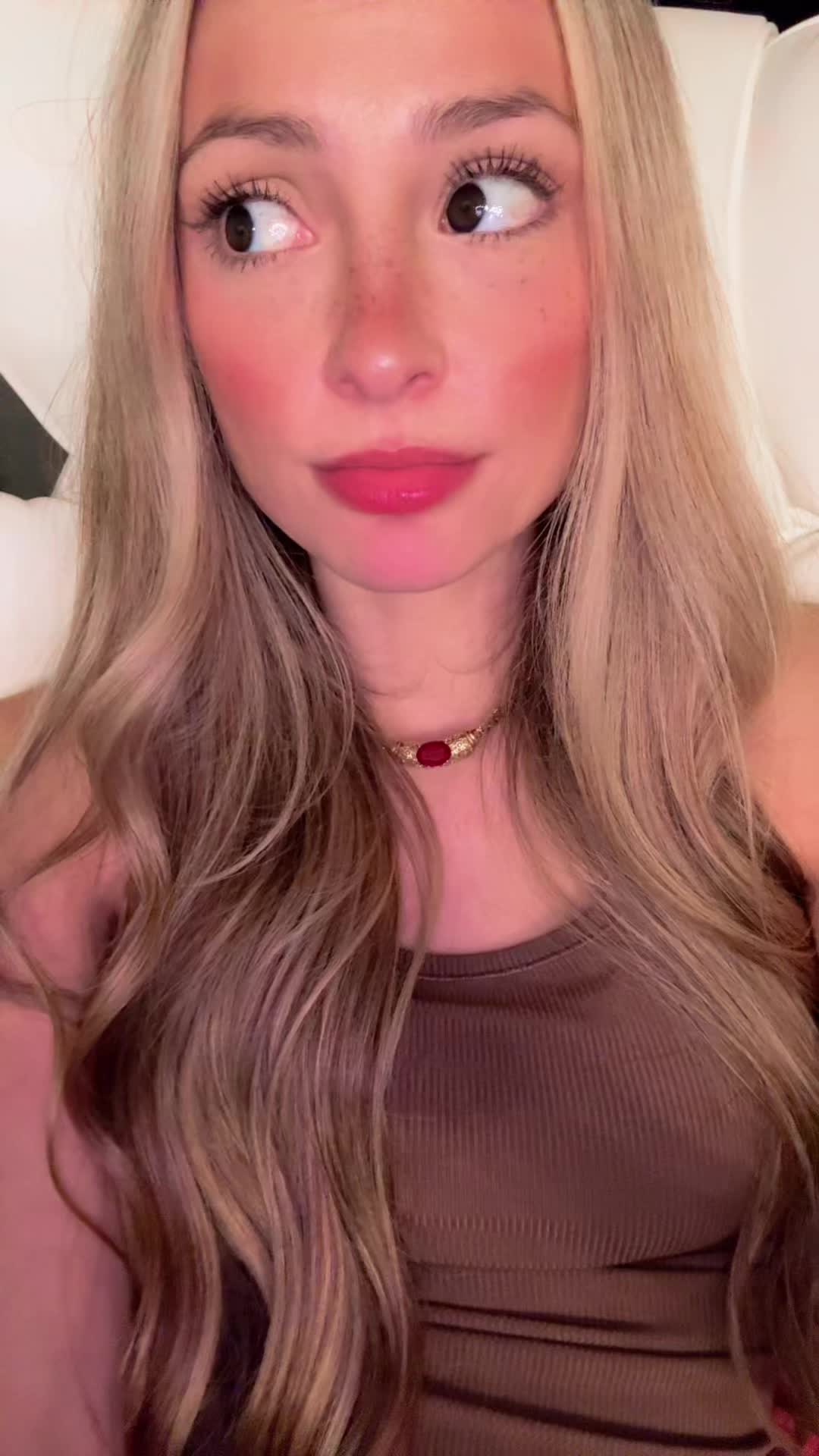 @💋ᴛʀɪɴɪᴛʏ💋