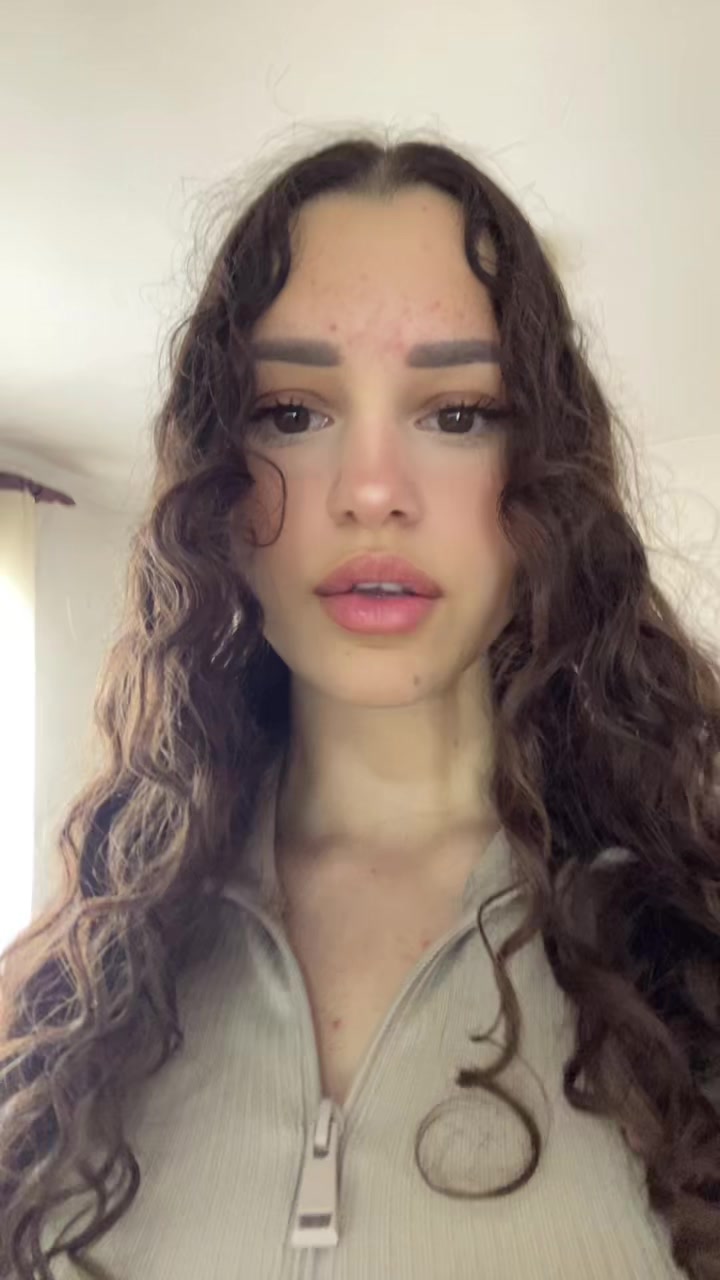 @Ivoná