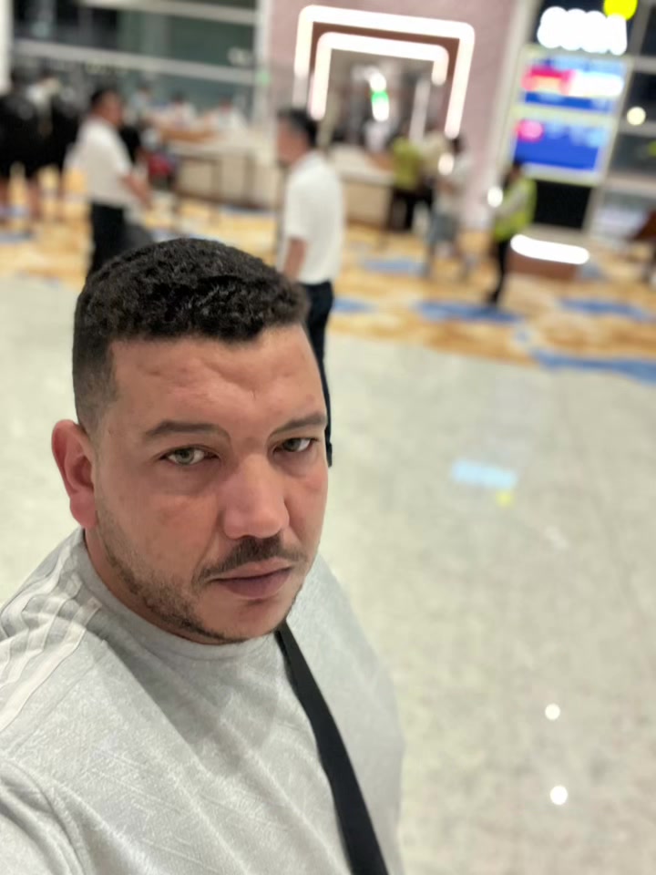 @Guangzhou Alifalcon trading