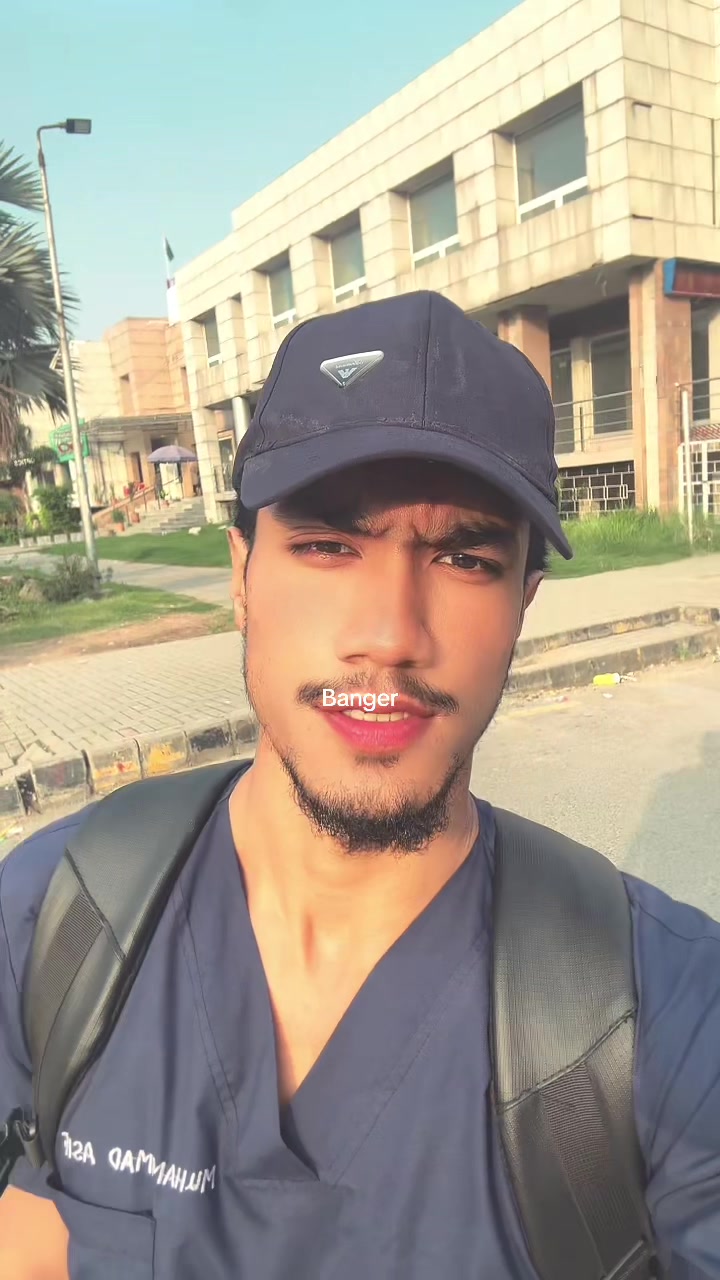 @𝐌𝐞𝐞𝐫𝐚𝐧🕊️