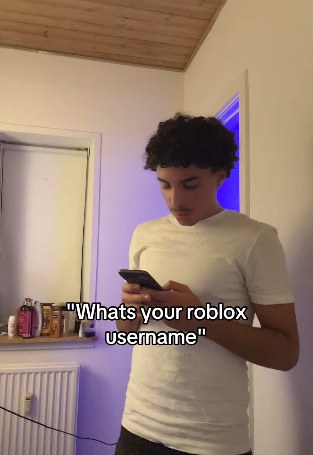 @￶