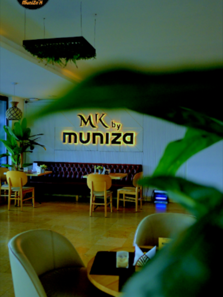 @muniza Restaurant