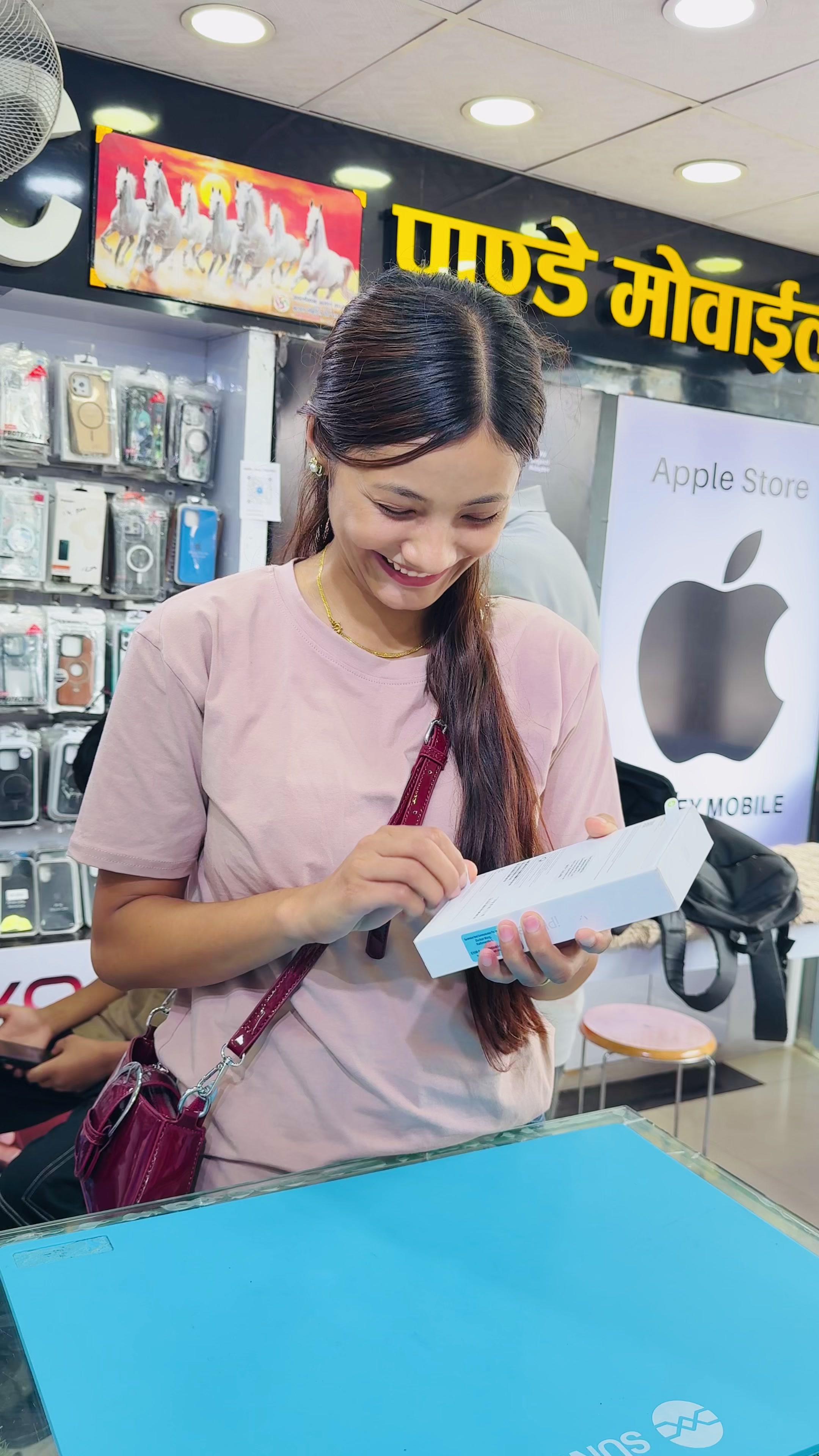 @pandey mobile & apple store