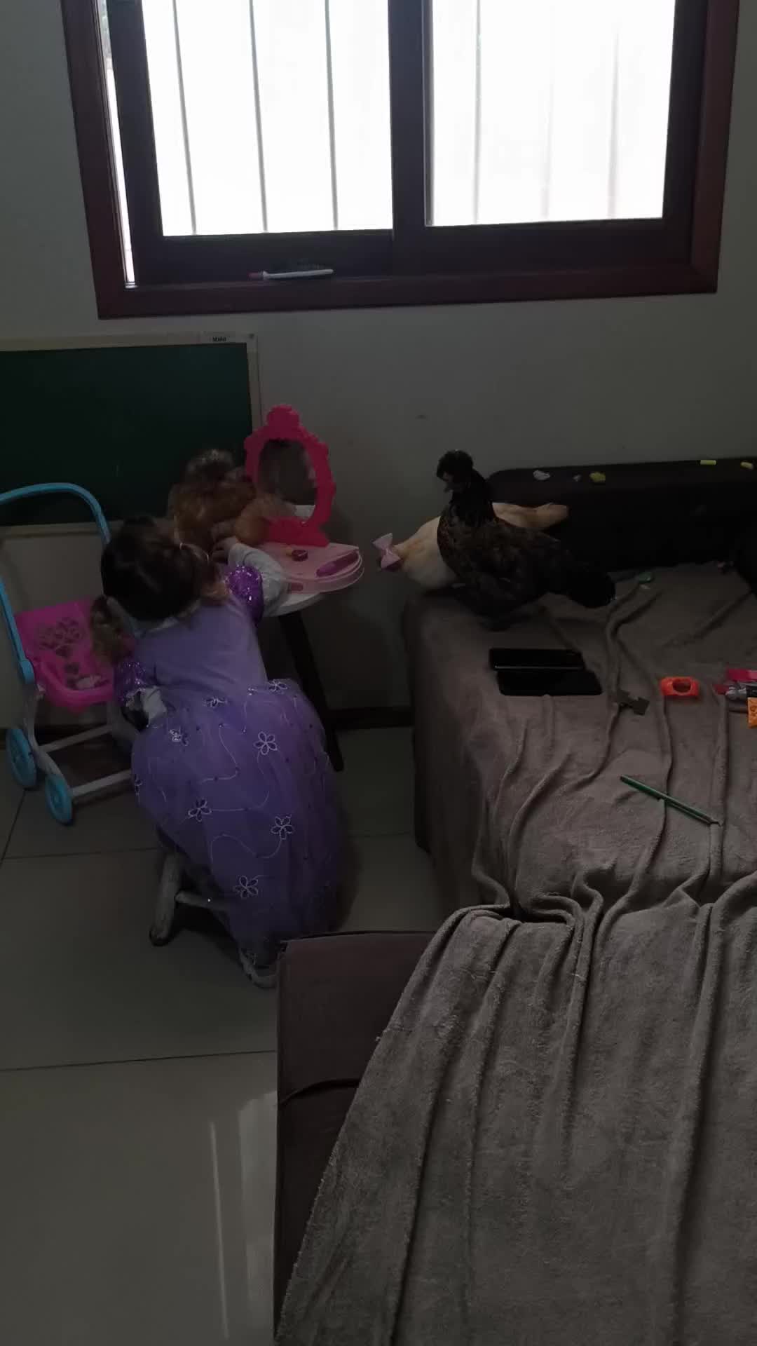 @Nat&aacute;lia e Beatriz 🐣