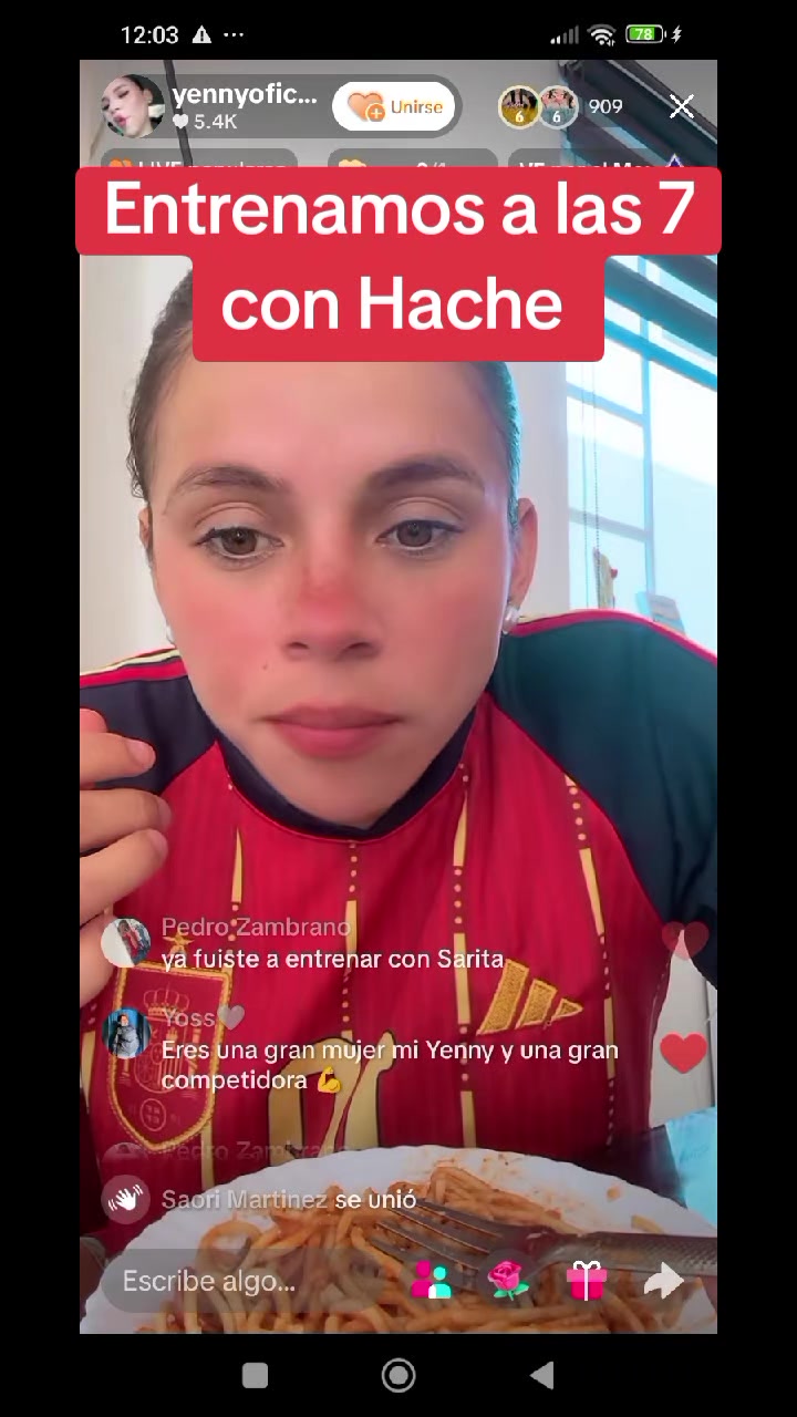 @AniEli