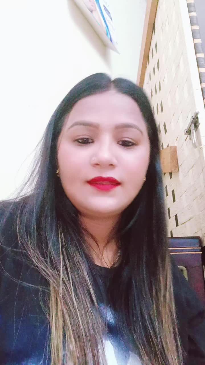 @Queen(रानी)👑