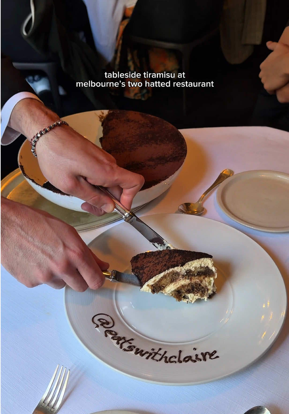 @claire | food & travel ♡