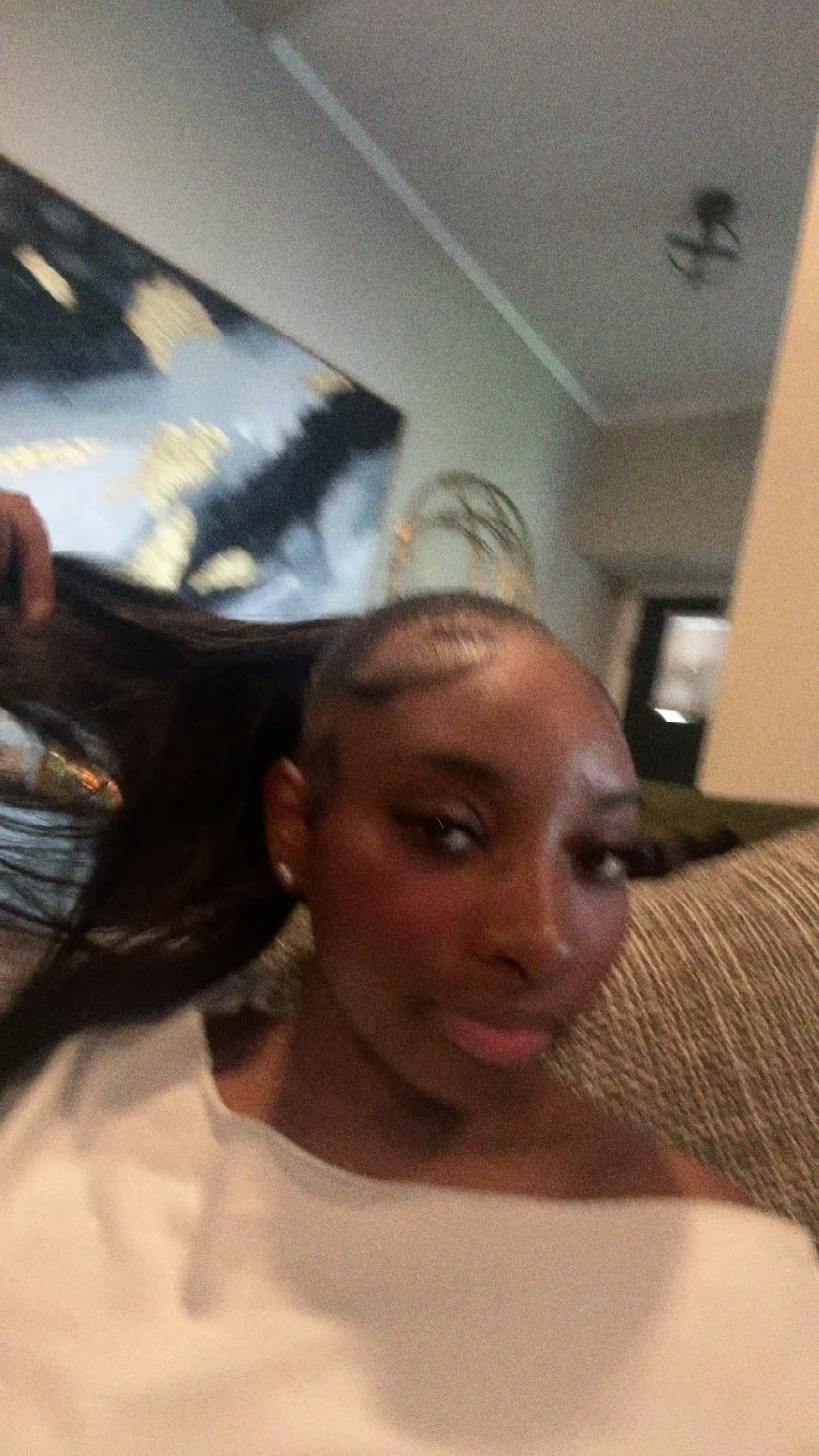 @arieldenyria