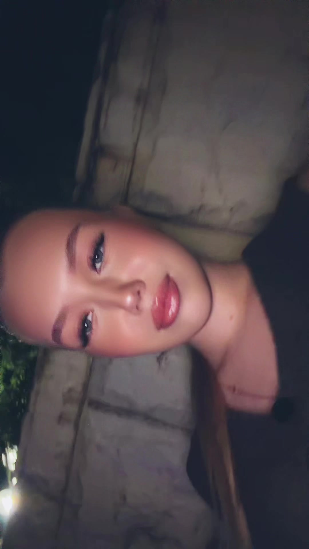@mikova