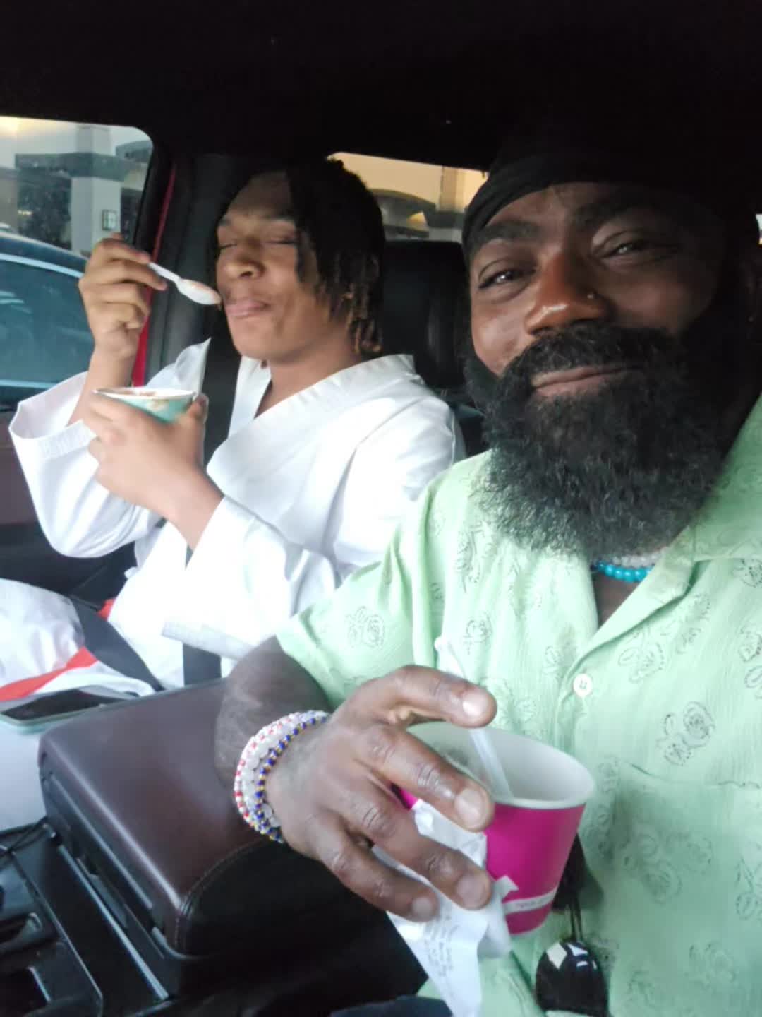 @WorthyOfLove👨🏾🤝👨🏿🌈