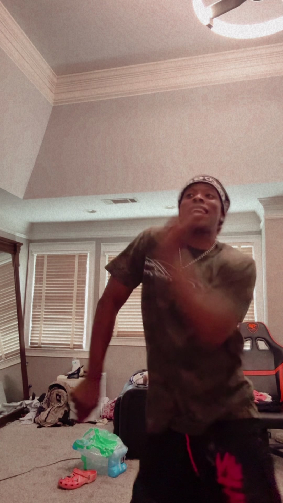 @SheLovesMeechie