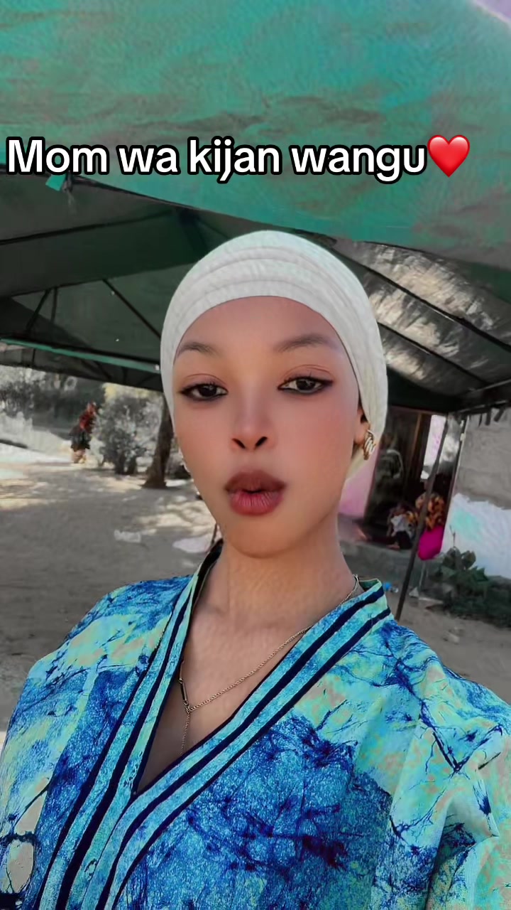 @official_chichi