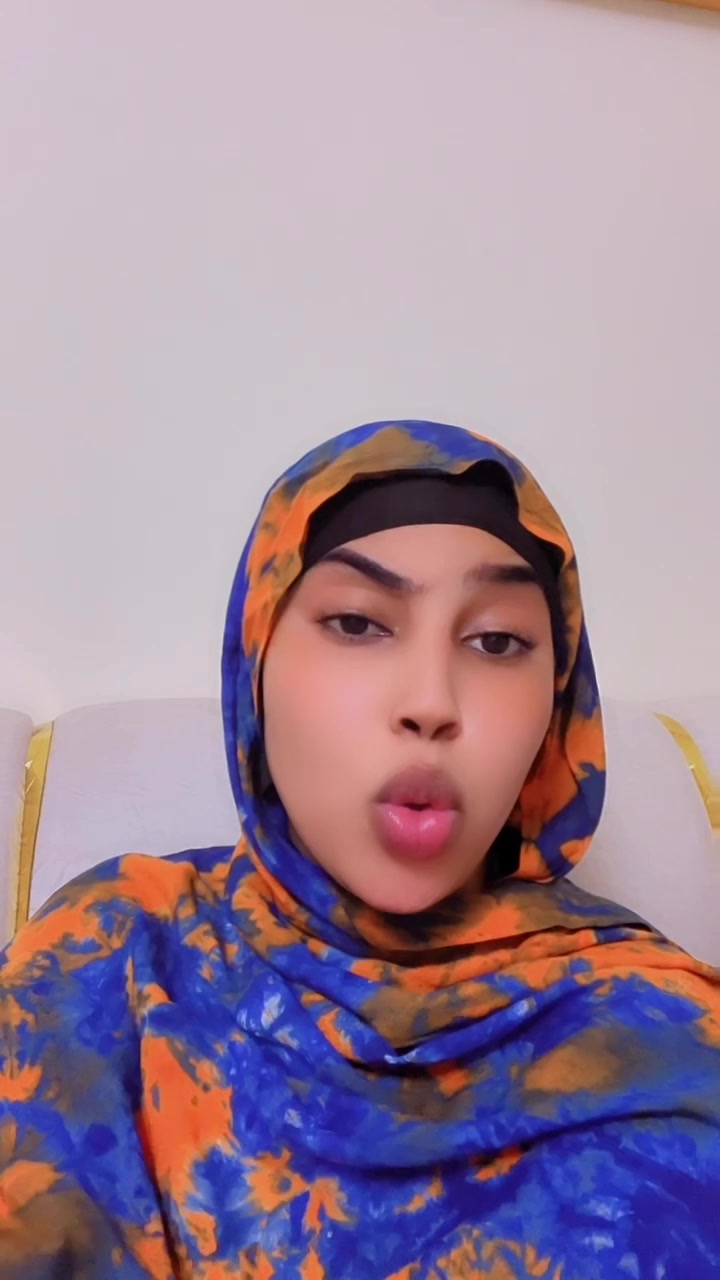 @Faraxsan:🛍️🦋👗