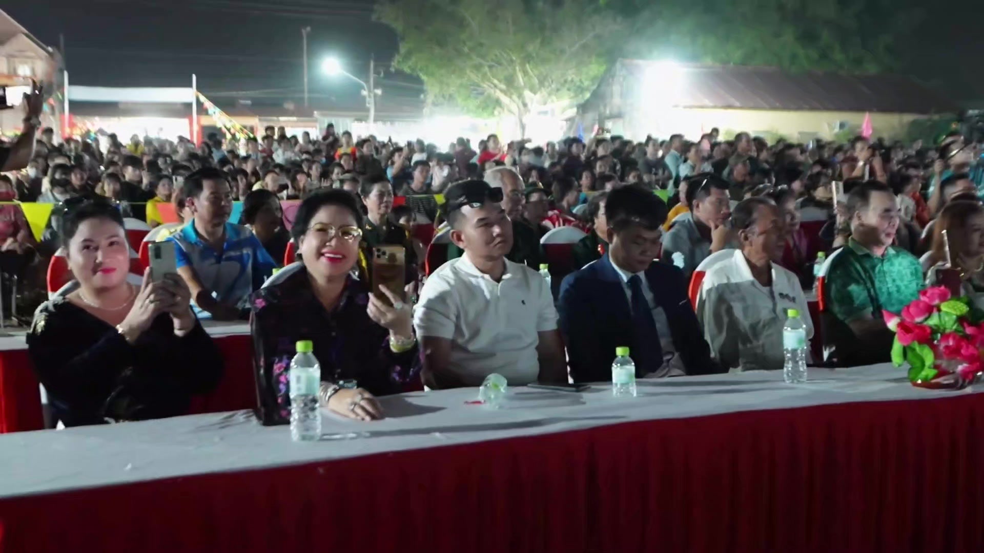 @Ở đ&acirc;y c&oacute; nhạc hay