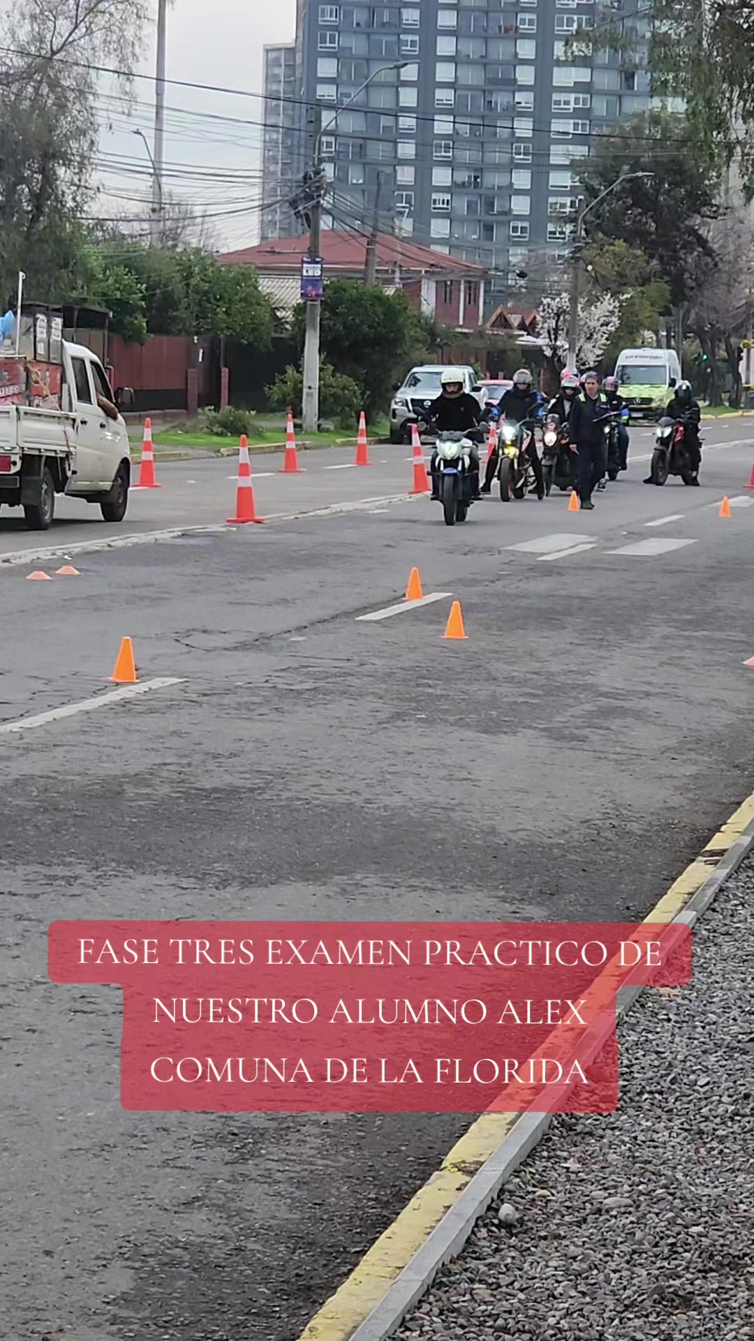 @CLASESDEMOTO.GIXXERMANIA