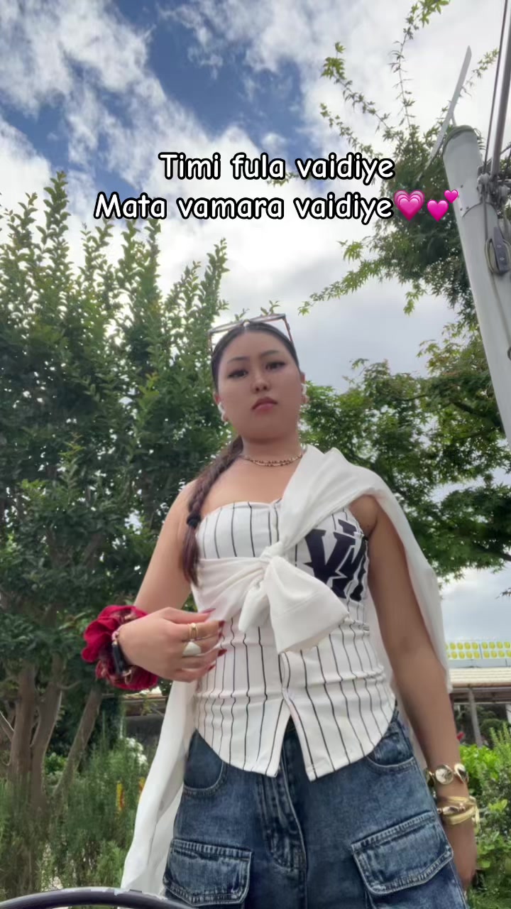 @💫🌸AMITA THE NEPALI GIRL💫🧿