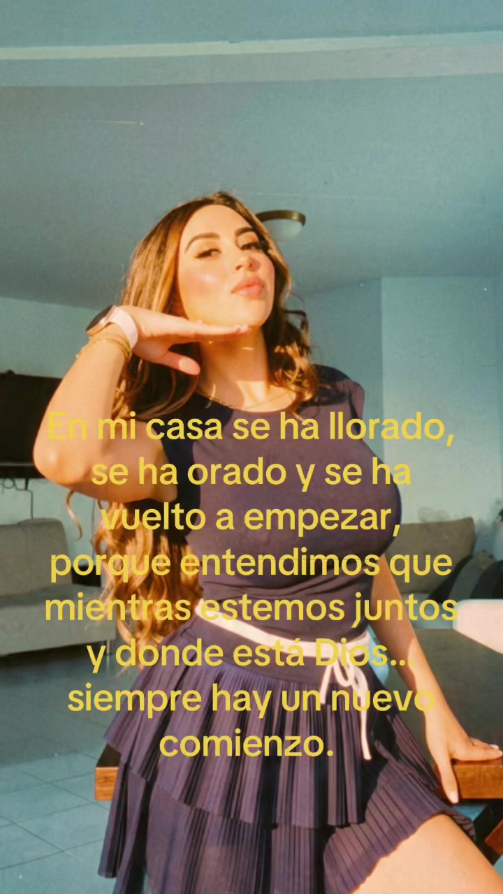 @Ximena Hau