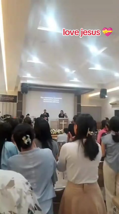 @𝘕𝘪𝘢 𝘍𝘔