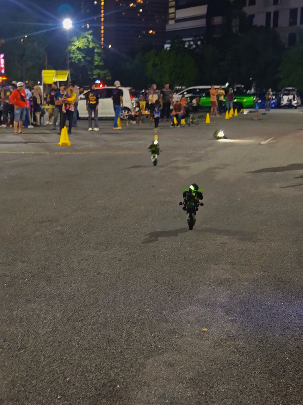 @ABG. TRAXXAS