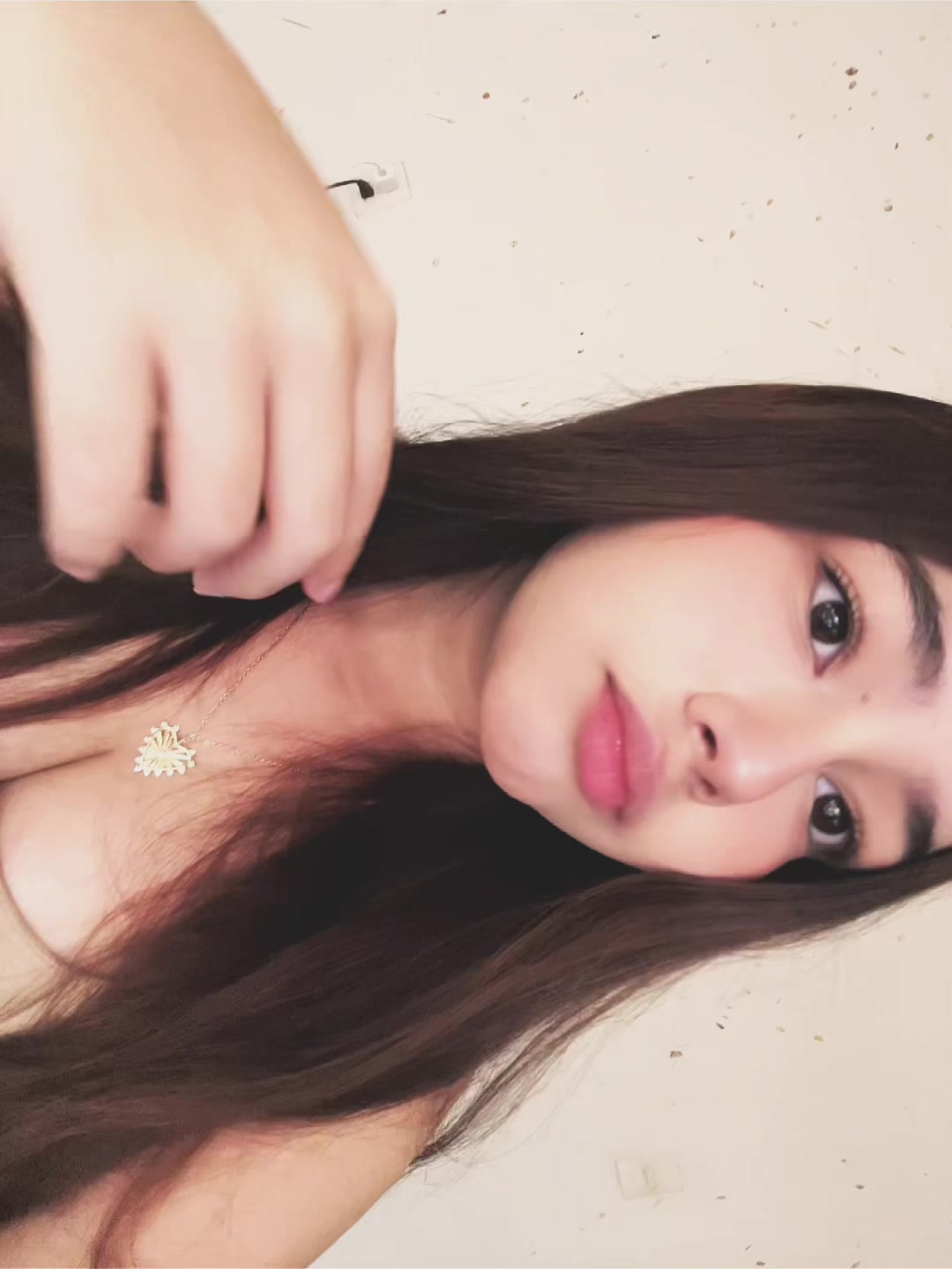 @๐ฌ๐๐๐๐๐