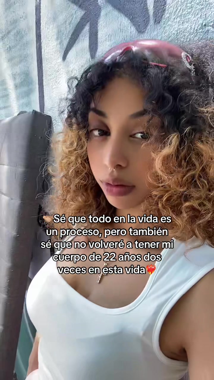 @QueenFarahona