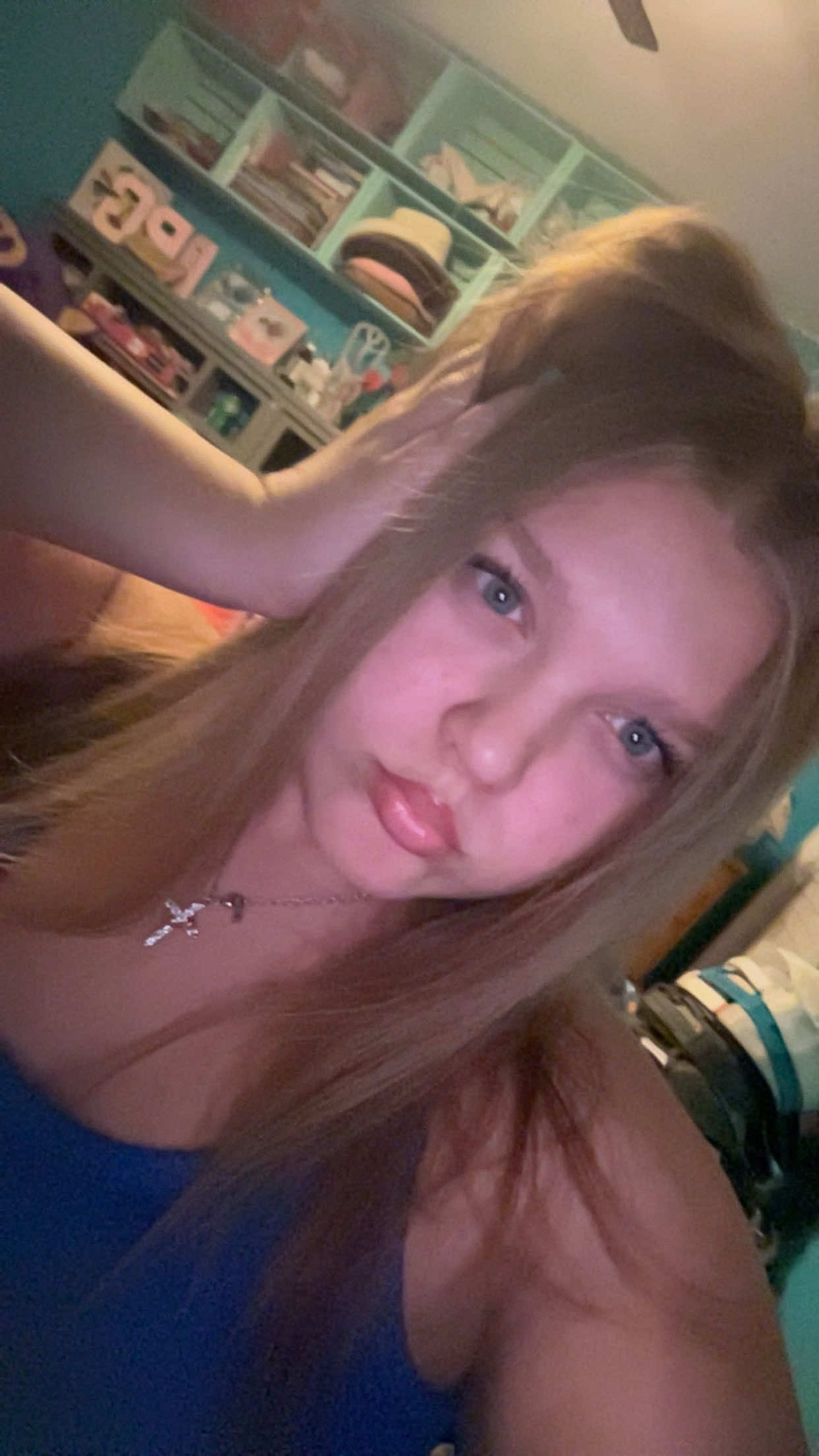 @DellaGrace ✝️