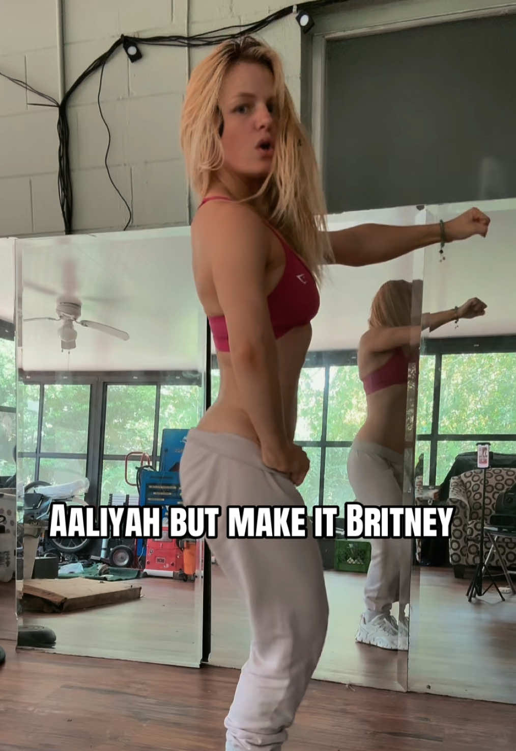 @AshleyxBritney