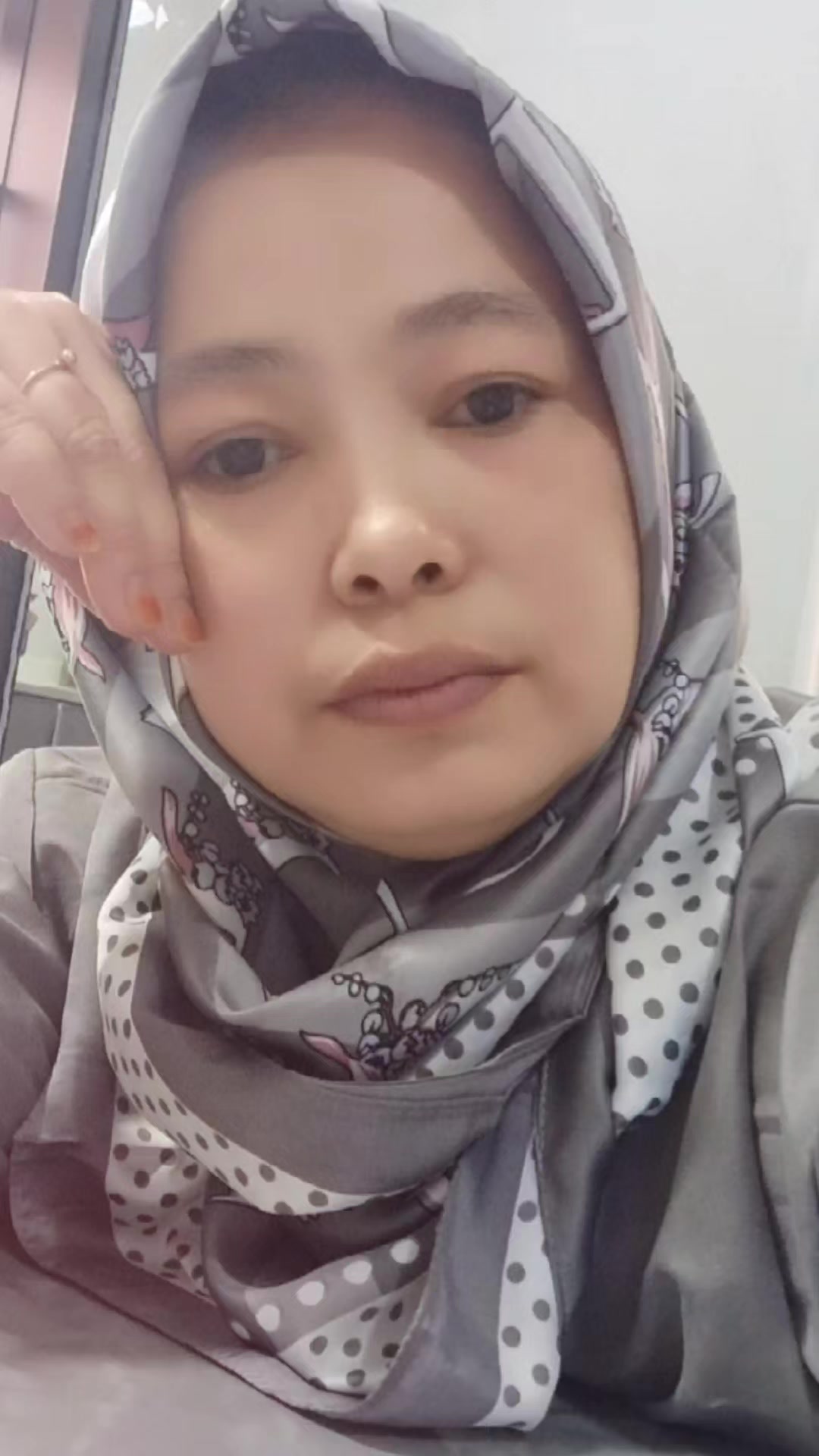 @Ambu_Nurul