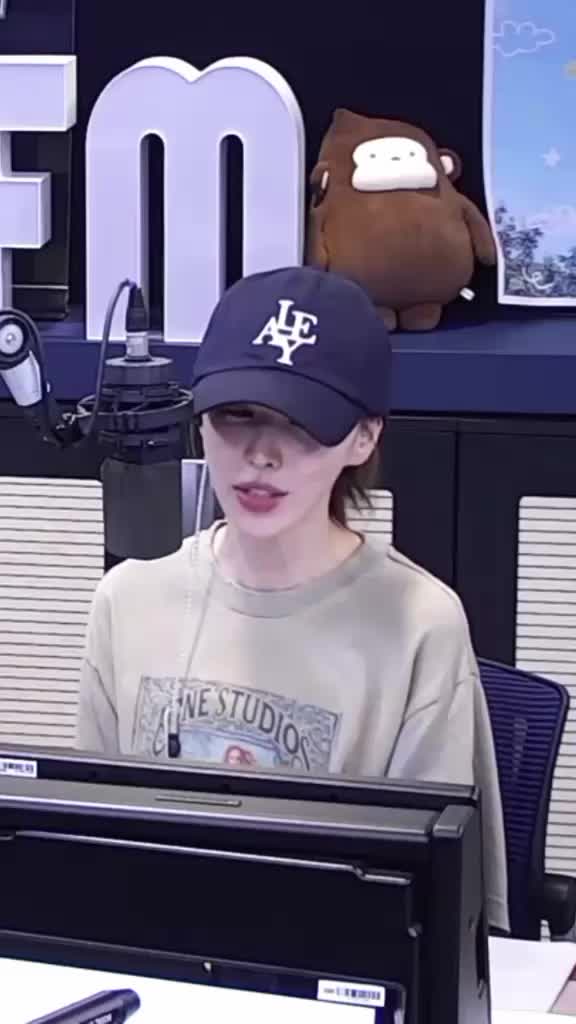 @ONCE REVELUV
