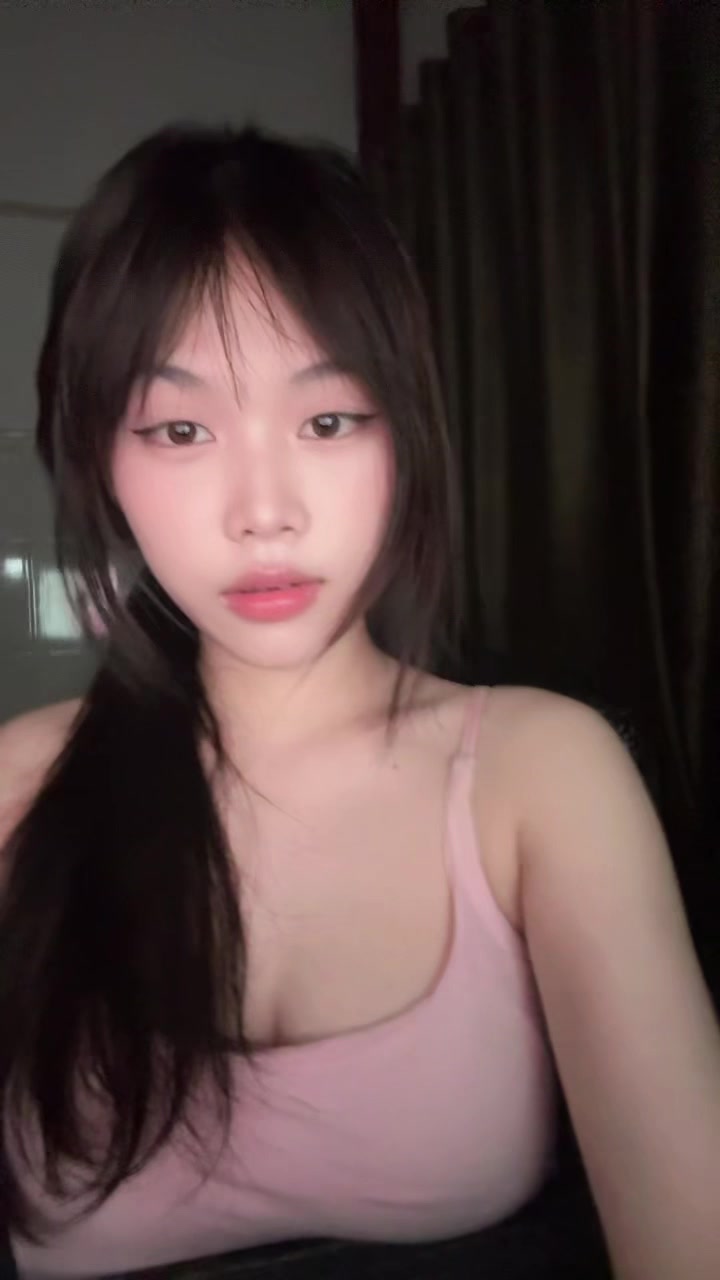 @yinnjuliee