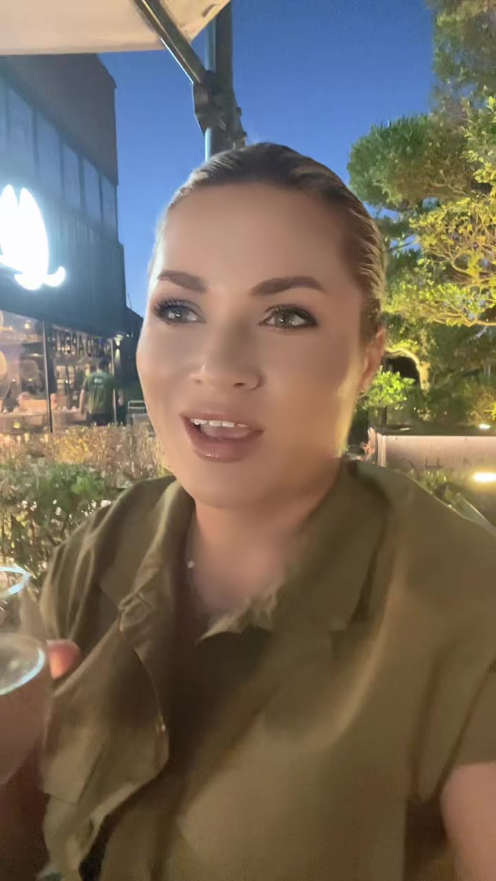 @Alina Grapila