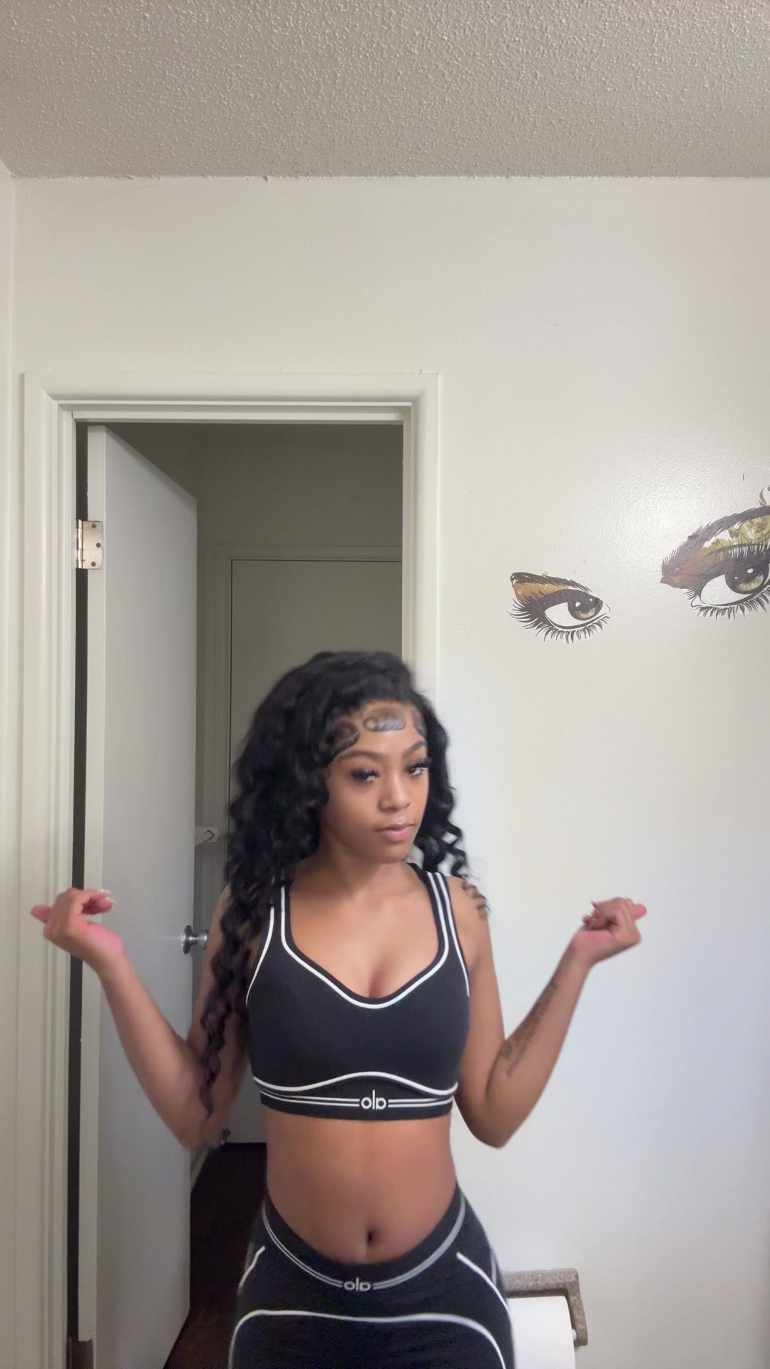 @Itsryamarie
