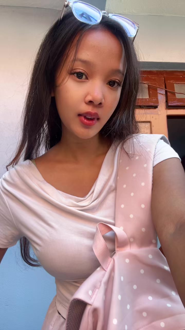 @সুবিনা🇧🇩