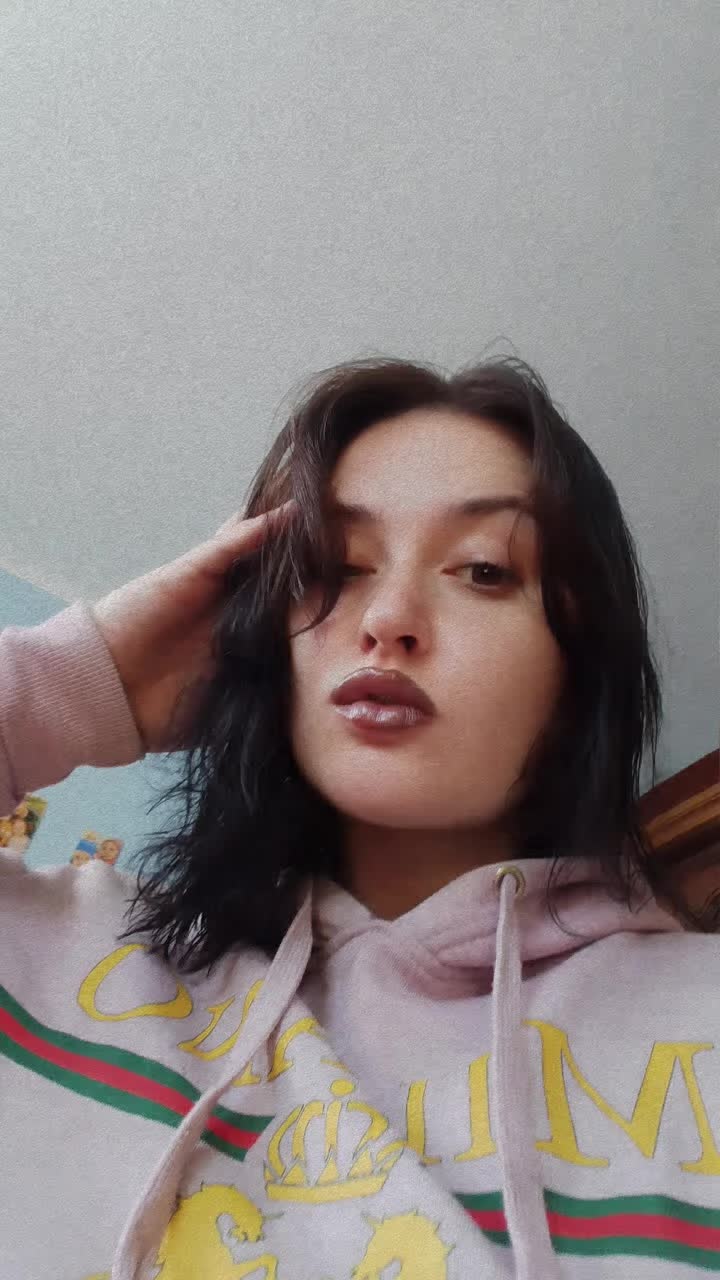 @🥀~𝓐𝓷𝓲𝓪~🥀