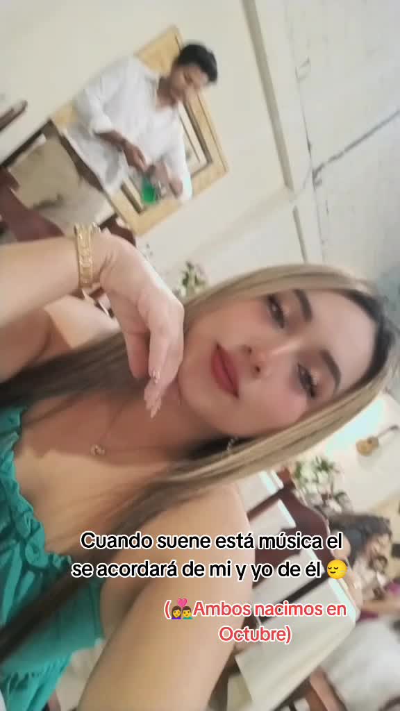 @Melanie Choez🌼✨