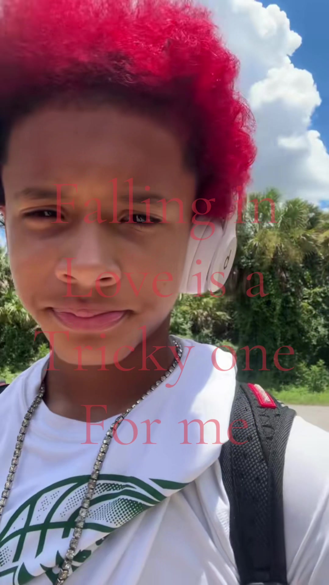 @￴￴