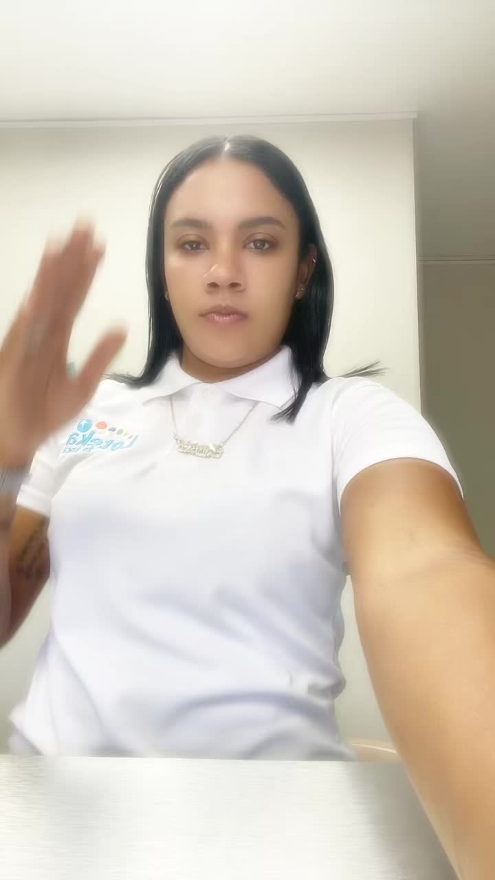 @Mart&iacute;nez 😌🖤