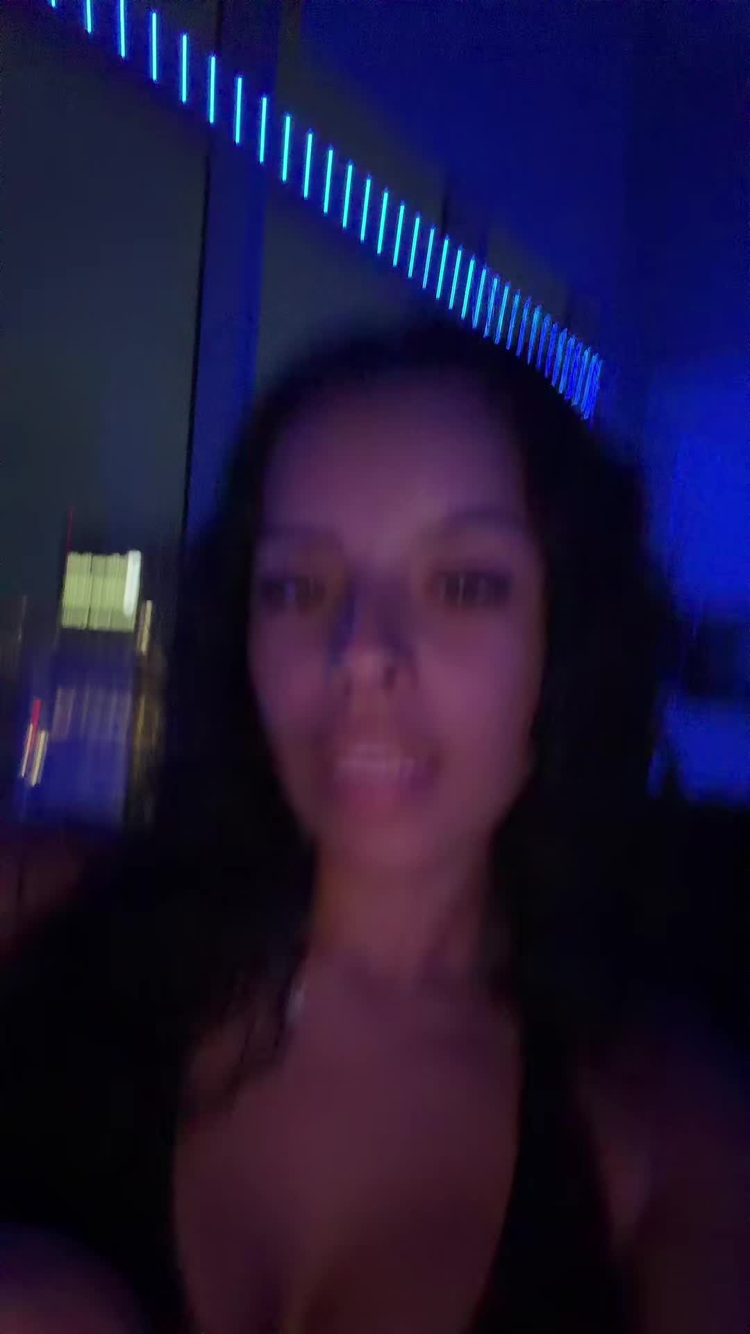@E 🦋