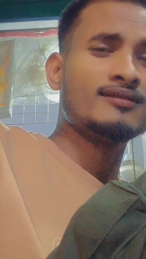 @🇧🇩Modhu Khan💪🇵🇸